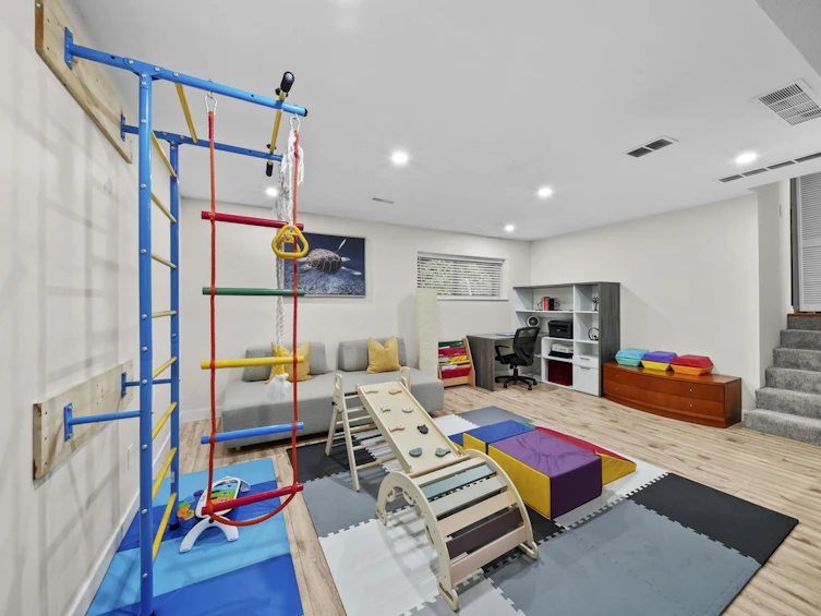 1184 Parkland Drive, Coquitlam, BC, V3E 1M2 - 32