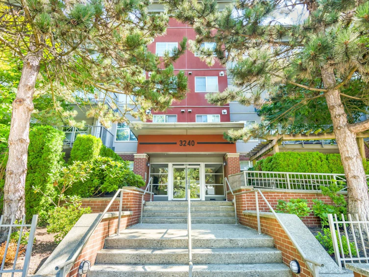 302-3240 St Johns Street, Port Moody, BC, V3H 0C1 - 2