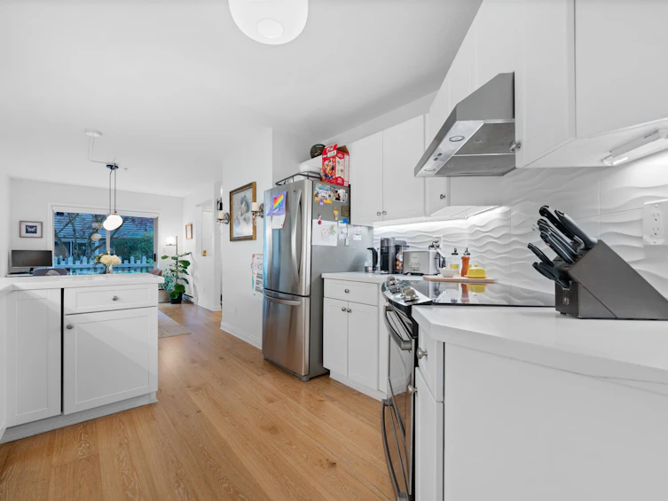 10-222 E 5th Street, North Vancouver, BC, V7L 1L7 - 10