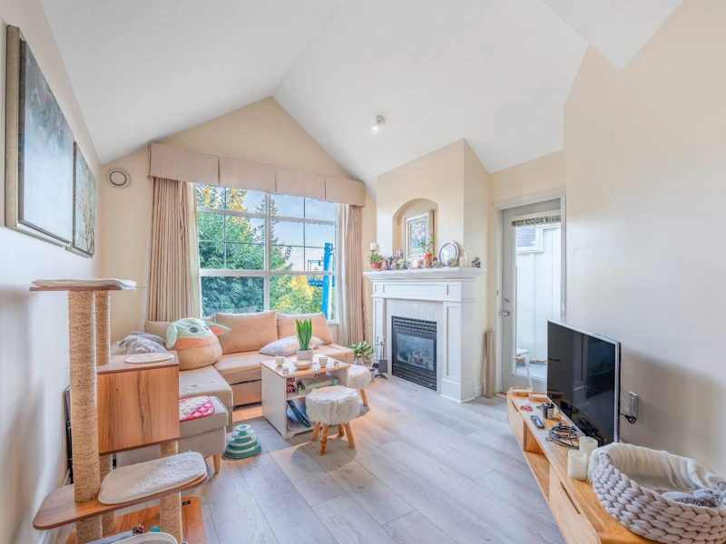416 - 960 Lynn Valley Road, North Vancouver BC V7J 3V6