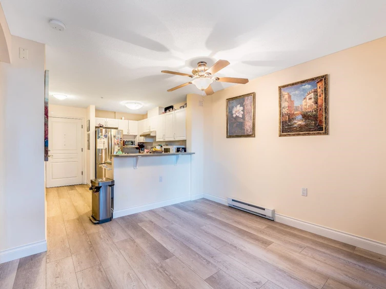 416-960 Lynn Valley Road, North Vancouver, BC, V7J 3V6 - 9
