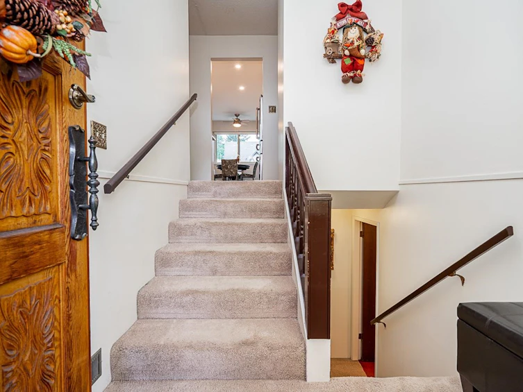 11753 218 Street, Maple Ridge, BC, V2X 5M2 - 4