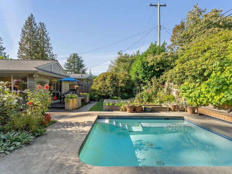 2658 Newmarket Drive, North Vancouver, BC, V7R 2T4 - 20