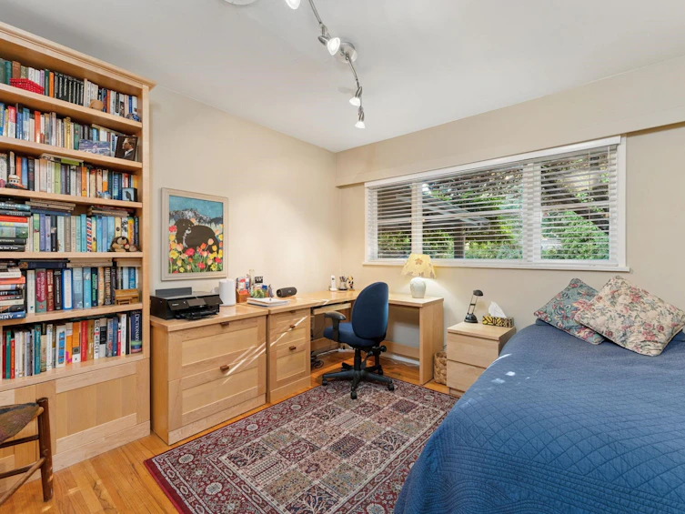 2658 Newmarket Drive, North Vancouver, BC, V7R 2T4 - 17