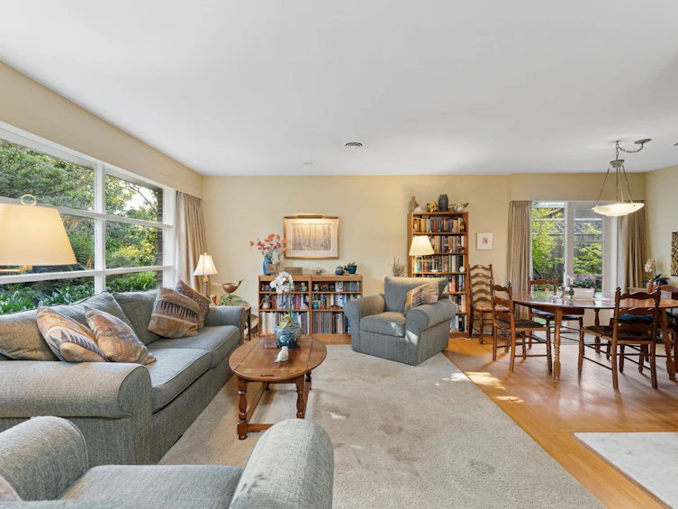 2658 Newmarket Drive, North Vancouver, BC, V7R 2T4 - 3