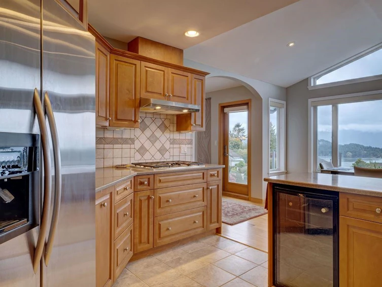 806 Oceanmount Boulevard, Gibsons, BC, V0N 1V8 - 17
