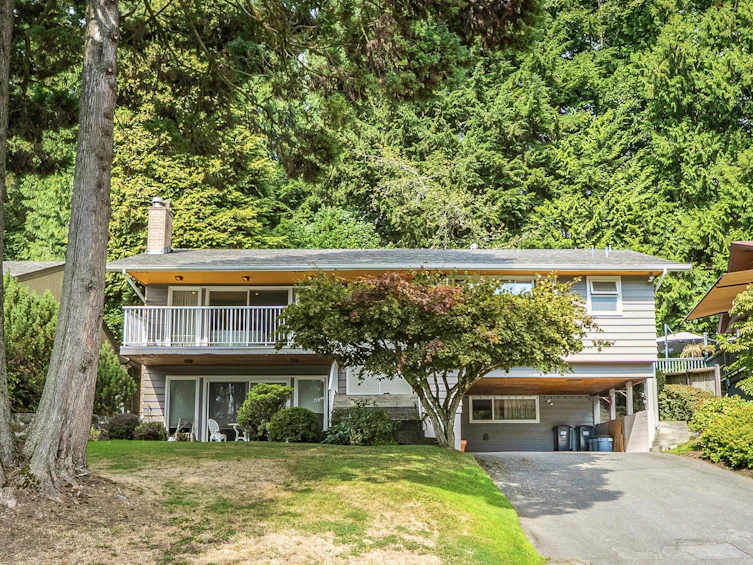 1202 Bracknell Crescent, North Vancouver, BC, V7R 1V3