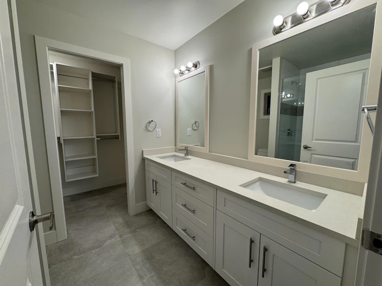 77-19913 70 Avenue, Langley, BC, V2Y 0S9 - 18