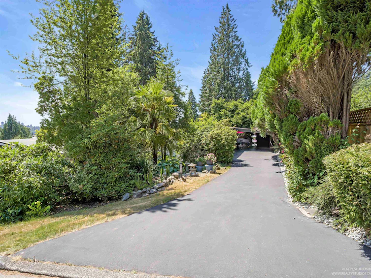 2990 Eddystone Crescent, North Vancouver, BC, V7H 1B9 - 35