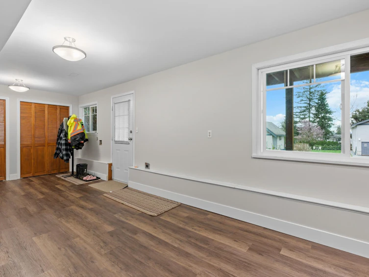 29288 Duncan Avenue, Abbotsford, BC, V4X 1J5 - 24