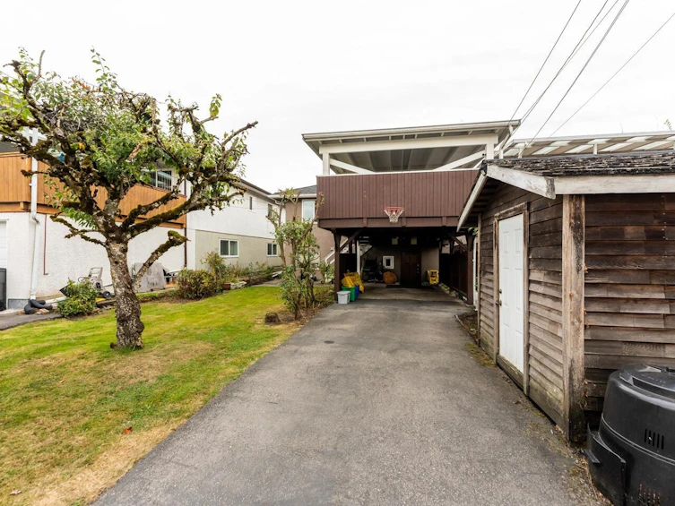 6979 Gladstone Street, Vancouver, BC, V5P 4G4 - 17
