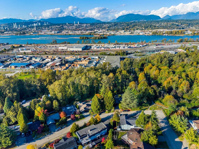 13575 Crestview Drive, Surrey, BC, V3R 6V6 - 29