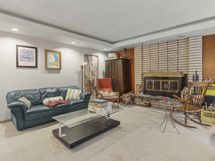 4564 W 11th Avenue, Vancouver, BC, V6R 2M4 - 3