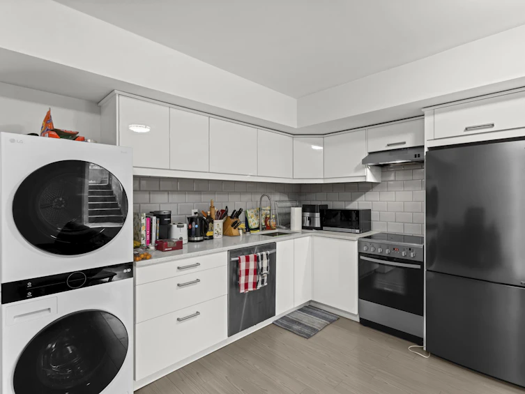 340 E 12th Street, North Vancouver, BC, V7L 2J9 - 27