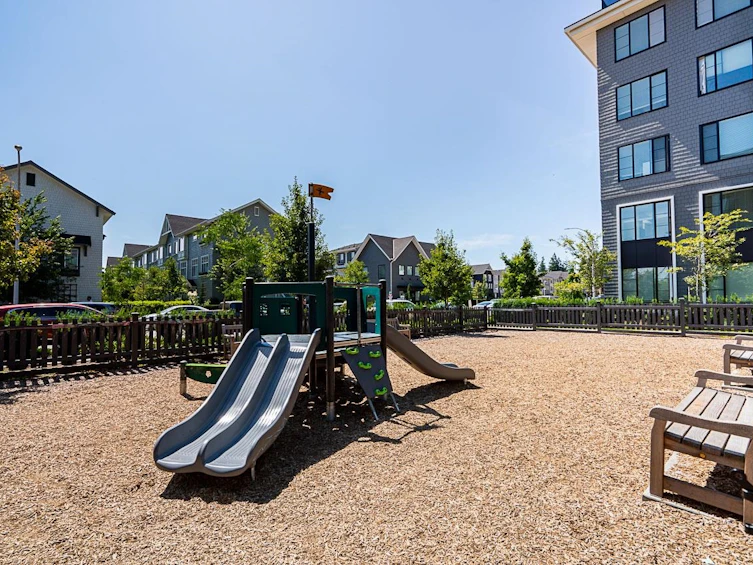 407-15815 85 Avenue, Surrey, BC, V4N 6X5 - 24