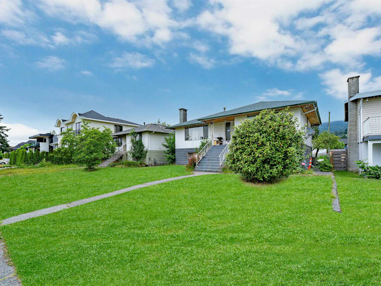 342 E 18th Street, North Vancouver, BC, V7L 2X9 - 4