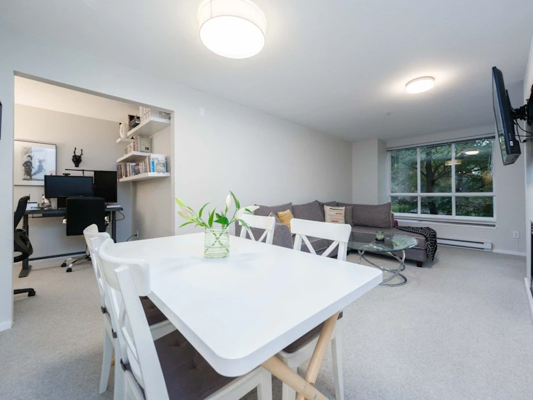 201-1111 Lynn Valley Road, North Vancouver, BC, V7J 3V4 - 7