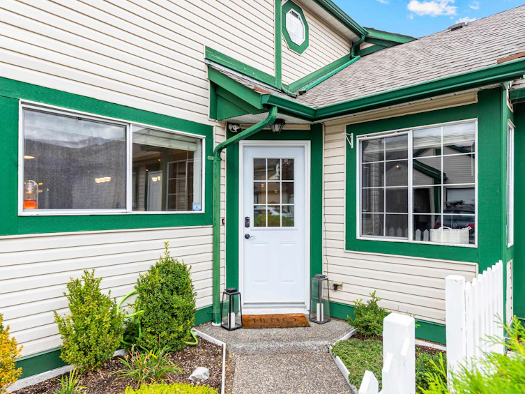 301-20675 118 Avenue, Maple Ridge, BC, V2X 0K4 - 4