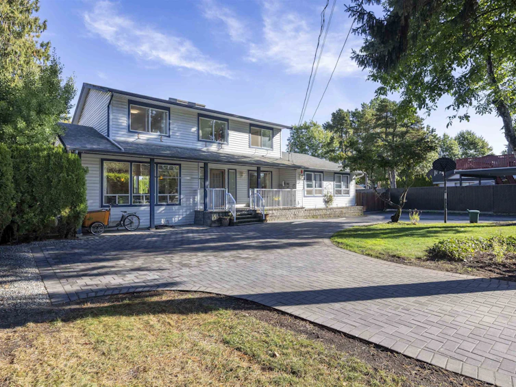 22019 Old Yale Road, Langley, BC, V2Z 1M2 - 2