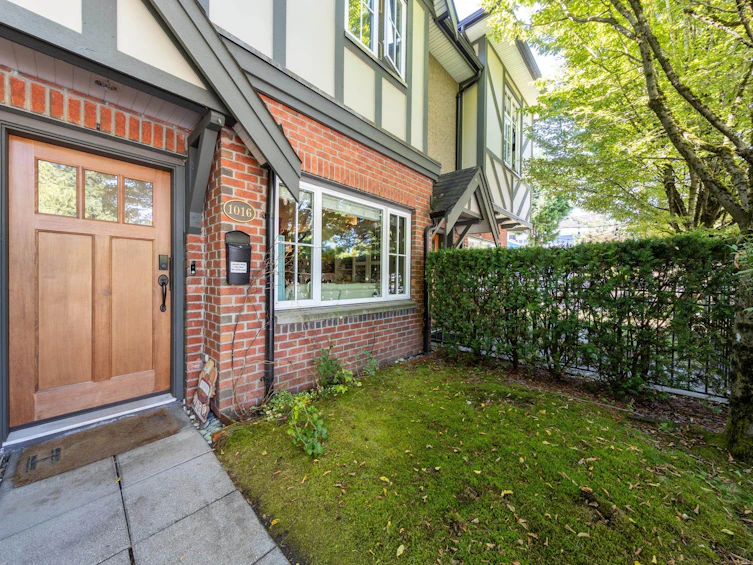 1016 W 45th Avenue, Vancouver, BC, V6M 2G6 - 3