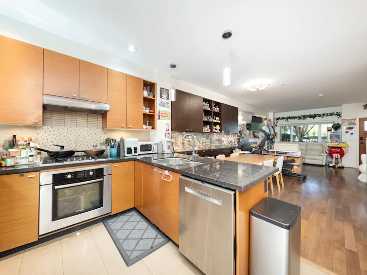 1016 W 45th Avenue, Vancouver, BC, V6M 2G6 - 19