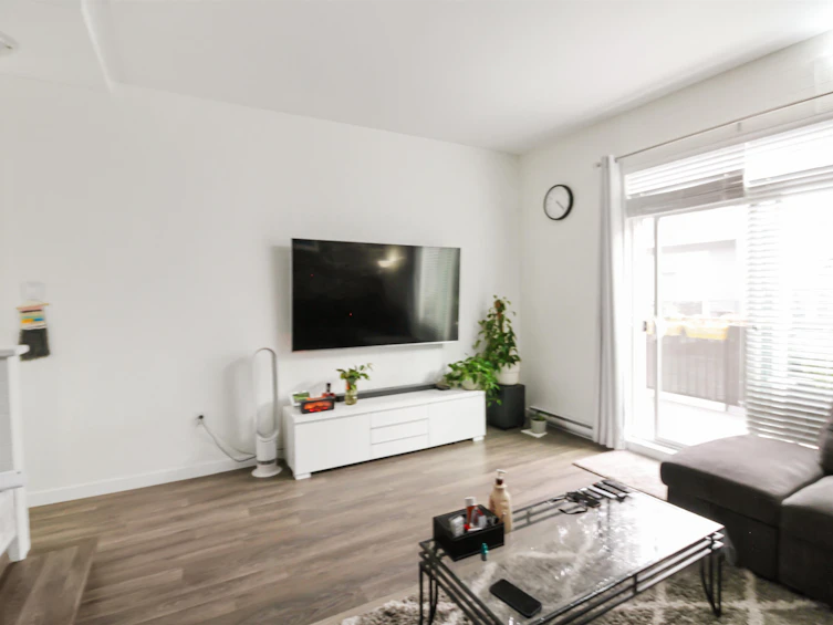 109-8168 136a Street, Surrey, BC, V3W 2Z6 - 12