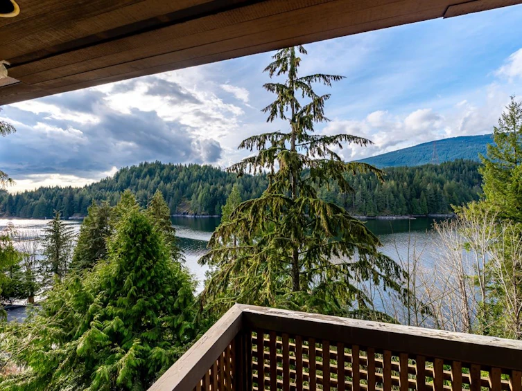 3944 Marine Avenue, Port Moody, BC, V3H 4R9 - 5