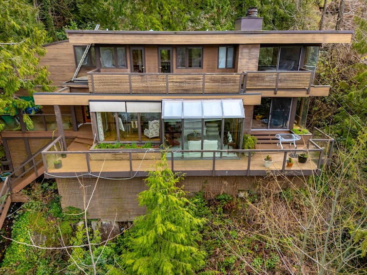 3944 Marine Avenue, Port Moody, BC, V3H 4R9 - 2