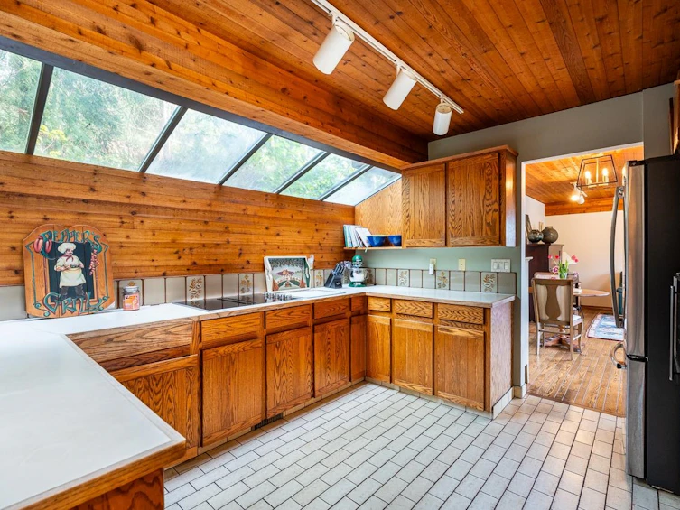 3944 Marine Avenue, Port Moody, BC, V3H 4R9 - 24