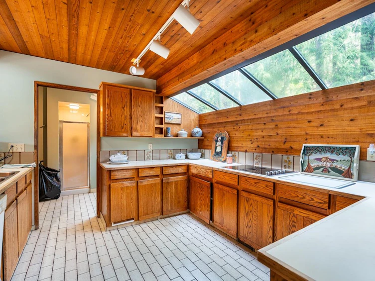 3944 Marine Avenue, Port Moody, BC, V3H 4R9 - 22