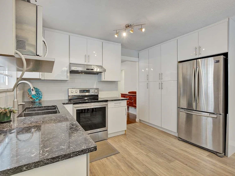 11820 Staples Crescent, Delta, BC, V4E 2T7 - 3
