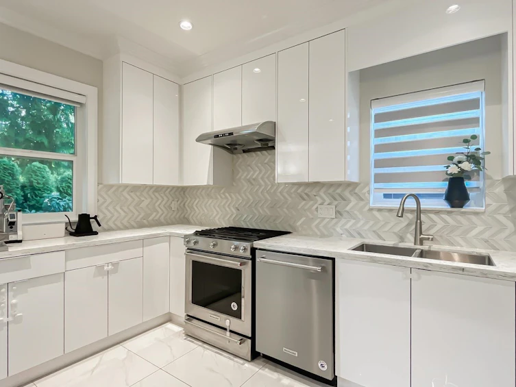 101-6571 No. 4 Road, Richmond, BC, V6Y 2T2 - 7