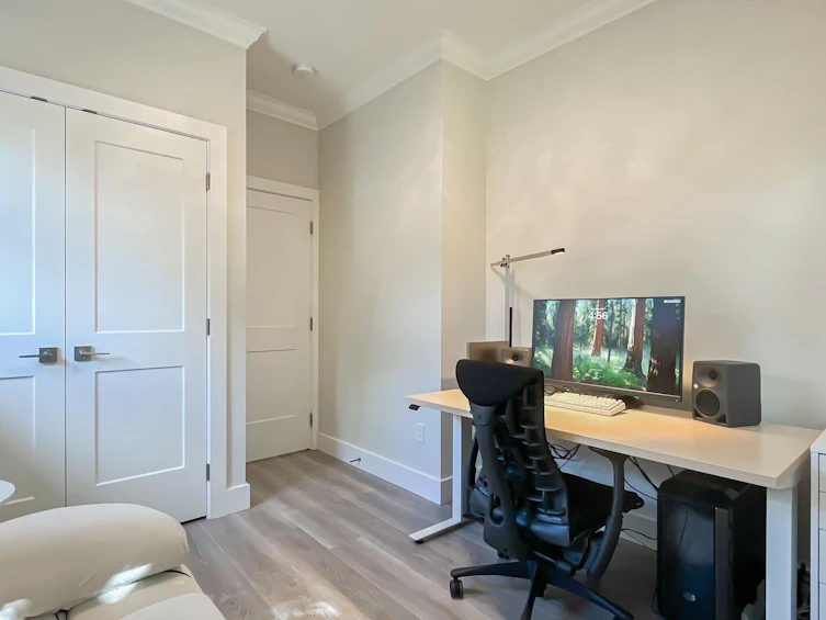 101-6571 No. 4 Road, Richmond, BC, V6Y 2T2 - 17