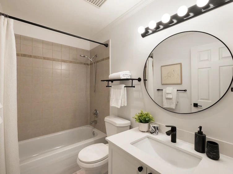 303-788 E 8th Avenue, Vancouver, BC, V5T 1T4 - 26