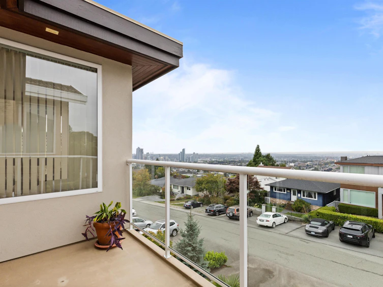 38 N Glynde Avenue, Burnaby, BC, V5B 1G7 - 29