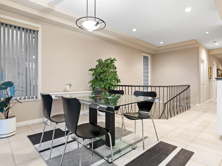 38 N Glynde Avenue, Burnaby, BC, V5B 1G7 - 7