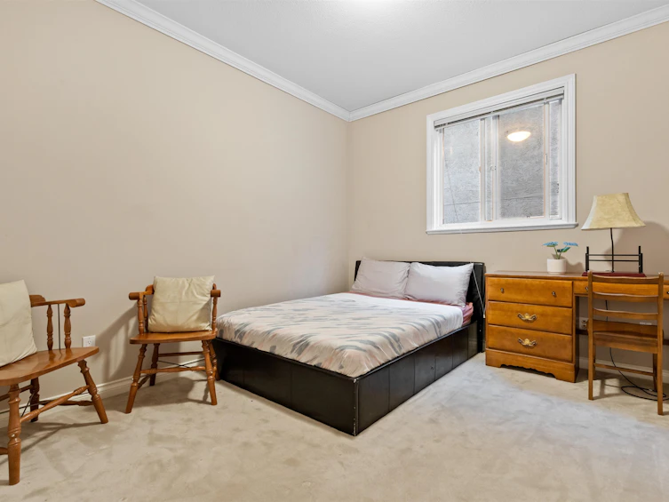 38 N Glynde Avenue, Burnaby, BC, V5B 1G7 - 22