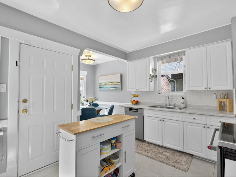 3658 W 26th Avenue, Vancouver, BC, V6S 1P1 - 10