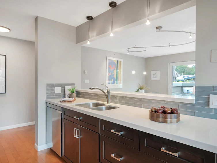 410-2161 W 12th Avenue, Vancouver, BC, V6K 4S7 - 11