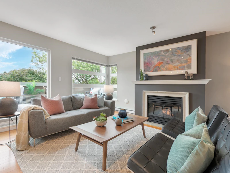 410 - 2161 W 12th Avenue, Vancouver BC V6K 4S7