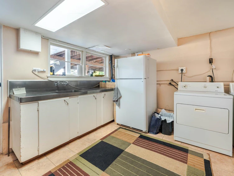 349 Midlothian Street, Vancouver, BC, V5Y 2M1 - 25