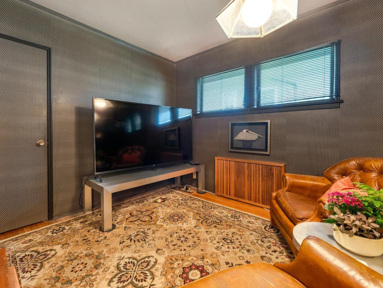 349 Midlothian Street, Vancouver, BC, V5Y 2M1 - 13
