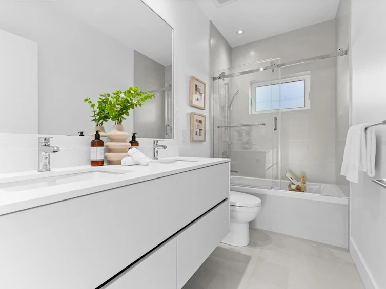 1-1315 W 64th Avenue, Vancouver, BC, V6P 2M9 - 14