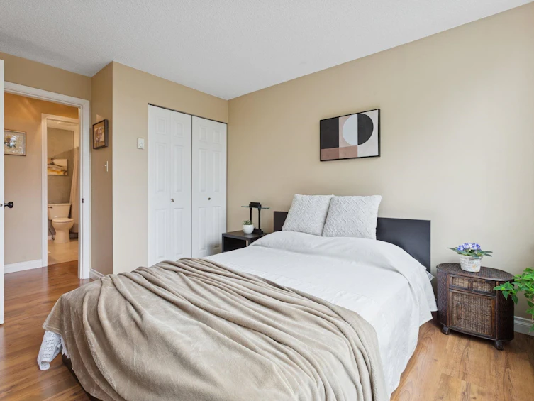 3917 Pender Street, Burnaby, BC, V5C 2L7 - 24