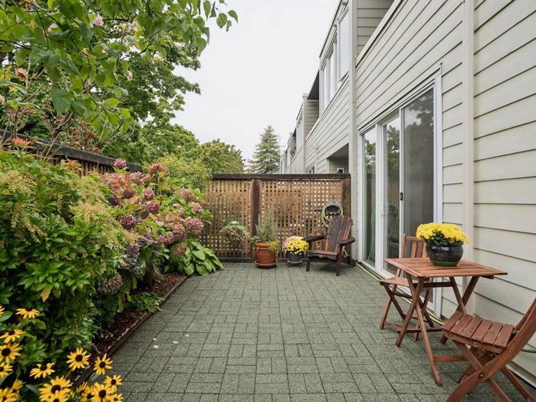 3917 Pender Street, Burnaby, BC, V5C 2L7 - 30