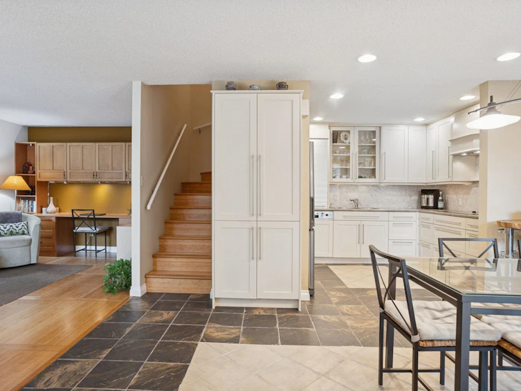 3917 Pender Street, Burnaby, BC, V5C 2L7 - 17