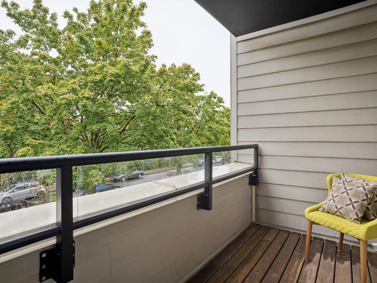 3917 Pender Street, Burnaby, BC, V5C 2L7 - 20