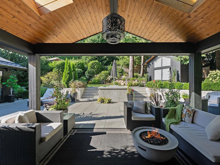 4645 Caulfeild Drive, West Vancouver, BC, V7W 1E9 - 35