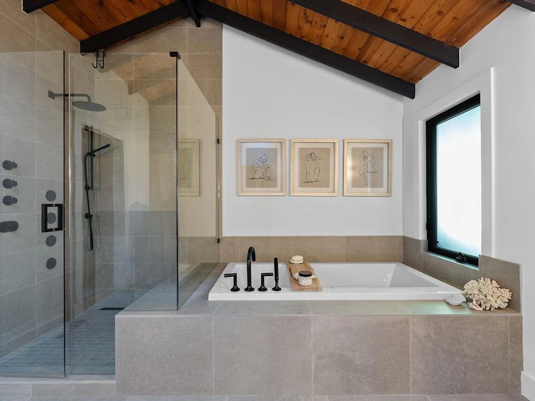 4645 Caulfeild Drive, West Vancouver, BC, V7W 1E9 - 26