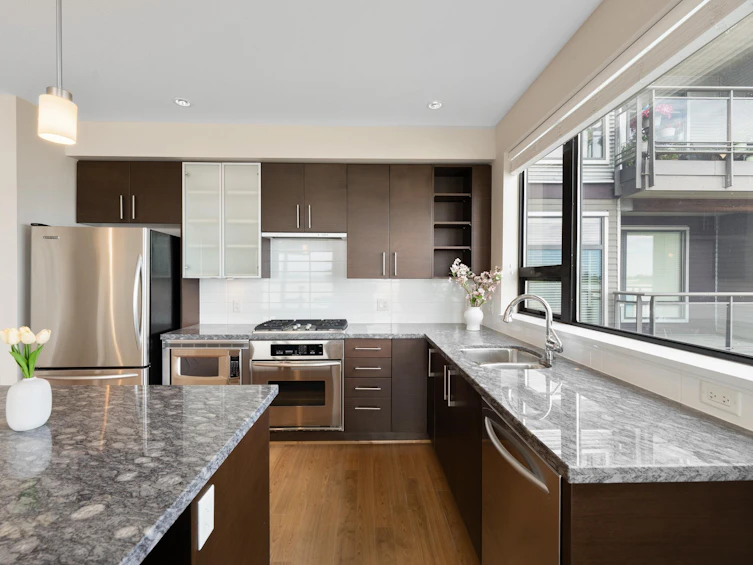 311-14300 Riverport Way, Richmond, BC, V6W 0A4 - 5